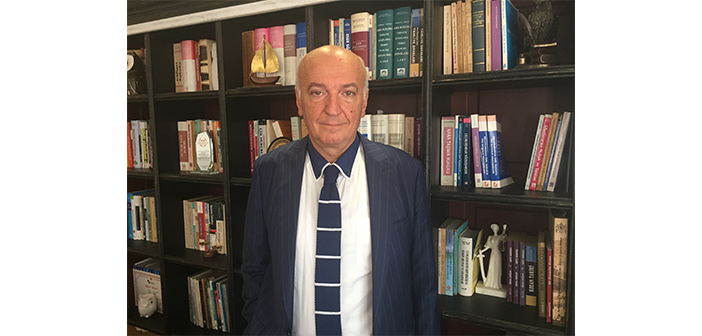 Ճեմ Սոֆուօղլու կը պայքարի 1924-ին ընդունուած օրէնքին դէմ